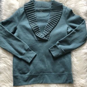 NWOT women’s Eddie Bauer long sleeve sweater
